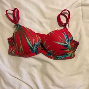 VS Pink Lightly Lined Bra 32B